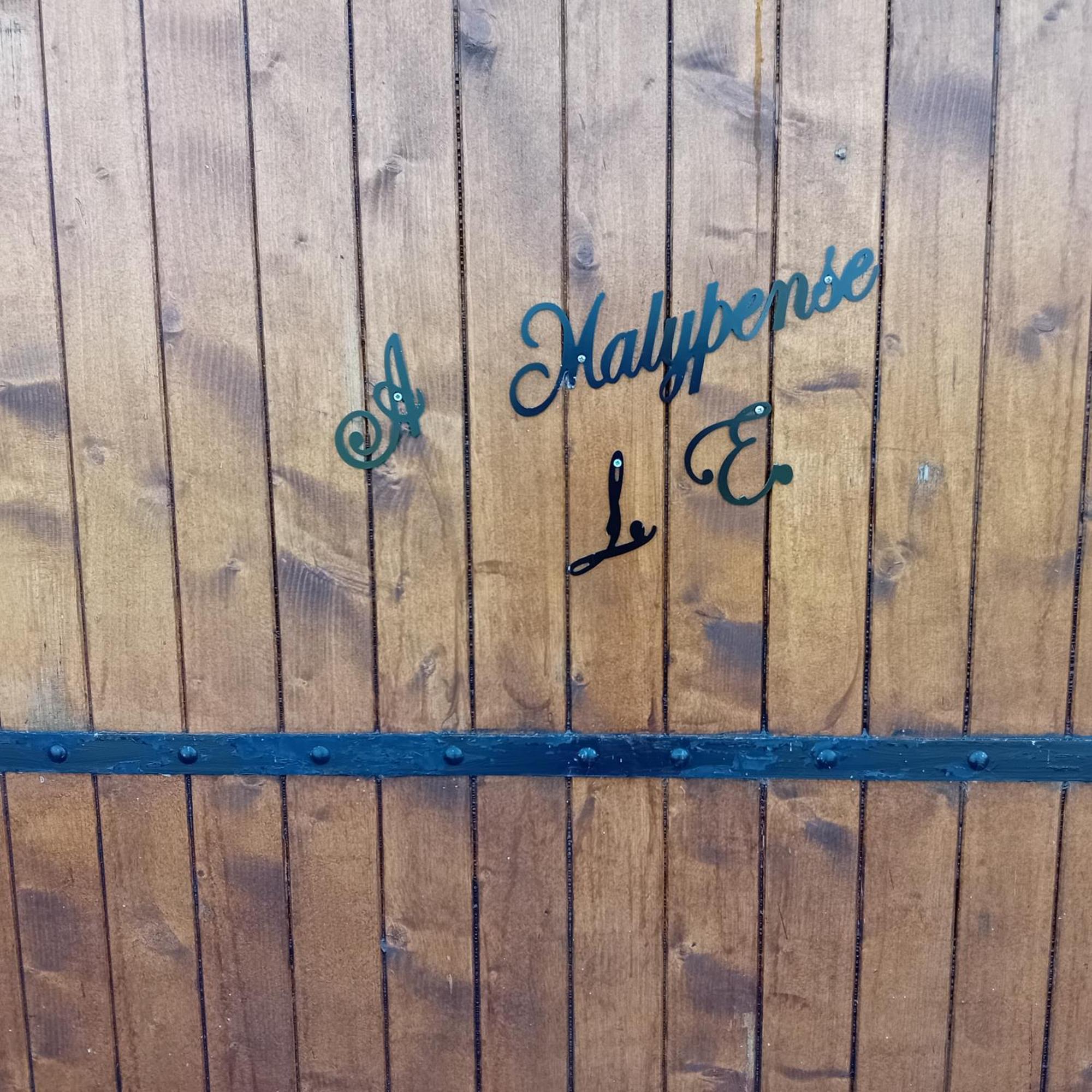Clos A Malypense Chez Mr Montamat Galan 外观 照片